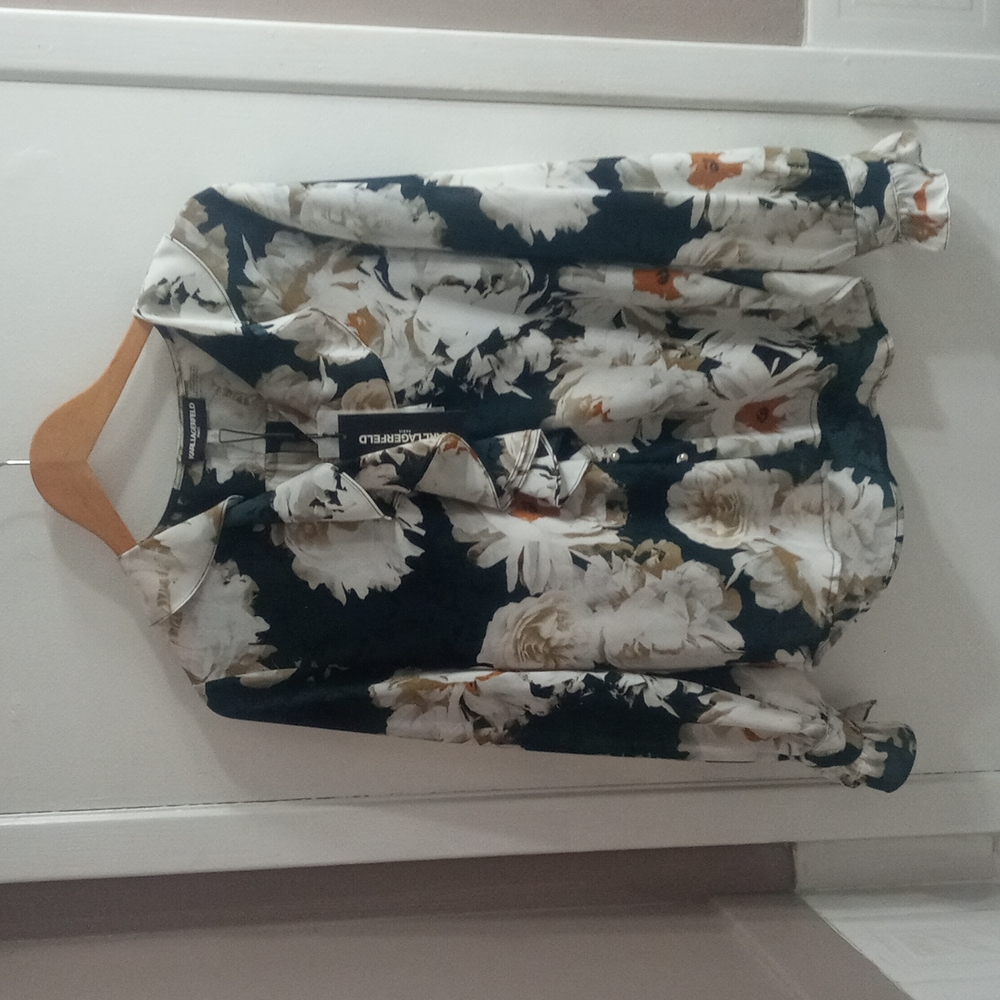 Brand new Karl Lagerfeld blouse